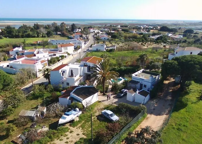 Casas Tipicas Algarvias Arroteia de Baixo